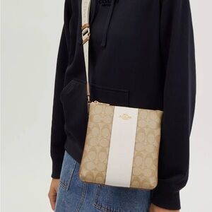 Coach Signature Mini Rowan File Bag